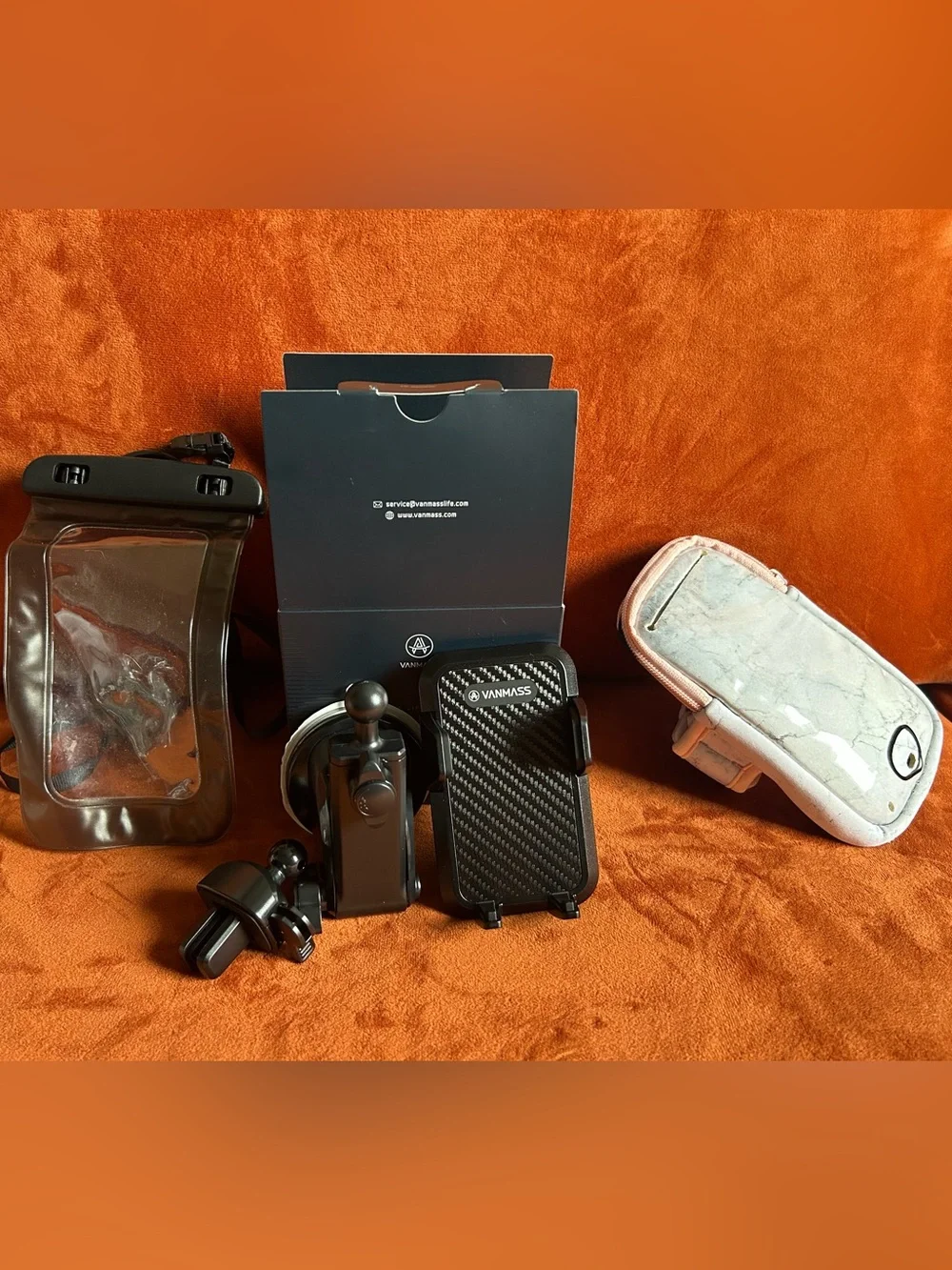 Phone accessory bundle - Running Armband, car mount, water proof pouch